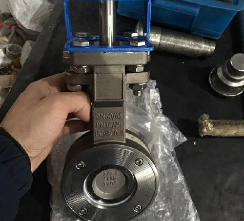 電動調節蝶閥 電動調節蝶閥