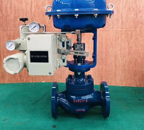 ����{���y