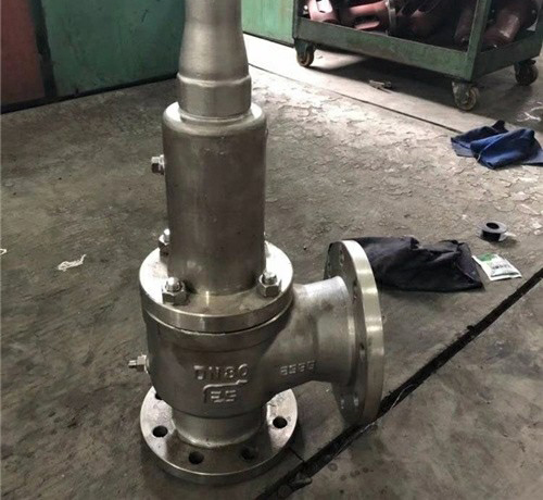 帶扳手全啟式安全閥 帶扳手全啟式安全閥