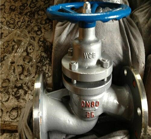 ���m���������y